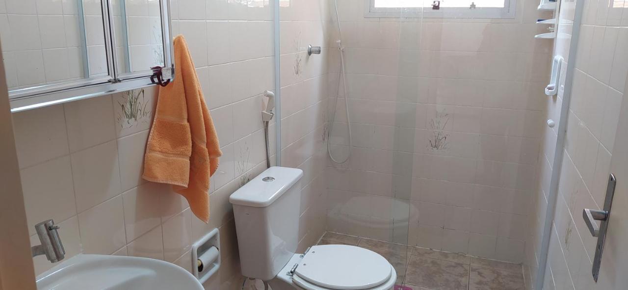 Aconchegante E Amplo Apartamento Familiar Pertinho Da Praia! Guaruja Ngoại thất bức ảnh